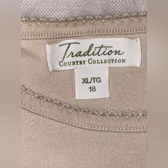 Beige Short Sleeve T-Shirt - Picture 4 of 5